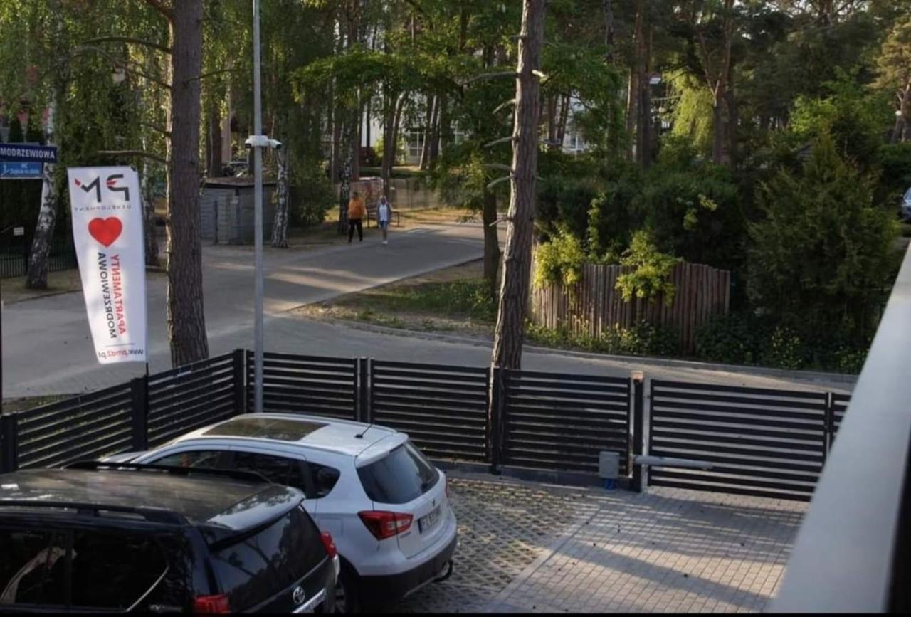 Niechorze Modrzewiowa Apartament Exterior foto